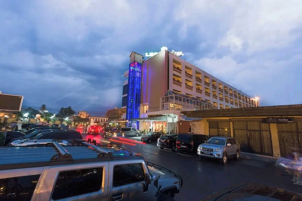 Leon Hôtel (1 pers.)