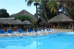 Hotel Los Caneyes 3*